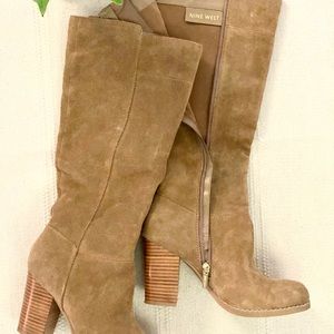 Nine West Woman’s Suede High Boot 🌸 Size 8